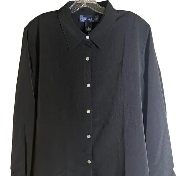 NWT Susan Graver Women's Black Crinkle Peachskin Big Shirt Size 1X - Picture 3 of 12